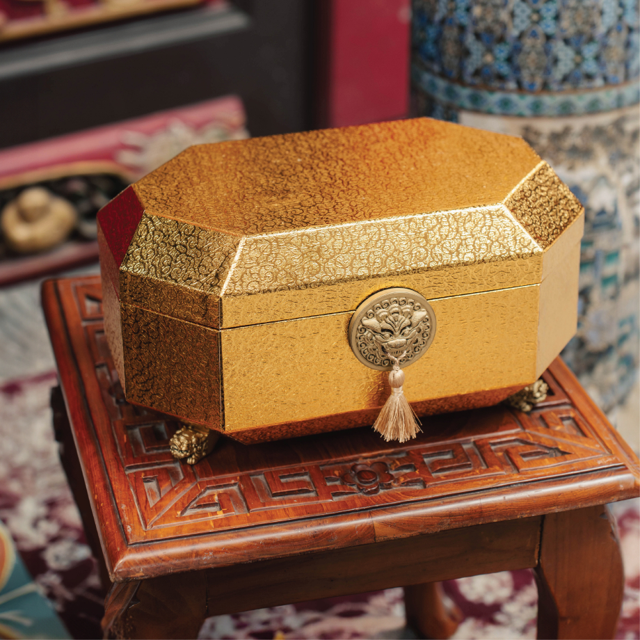

BOX HAMPERS CHINESE NEW YEAR - GOLDEN DYNASTY