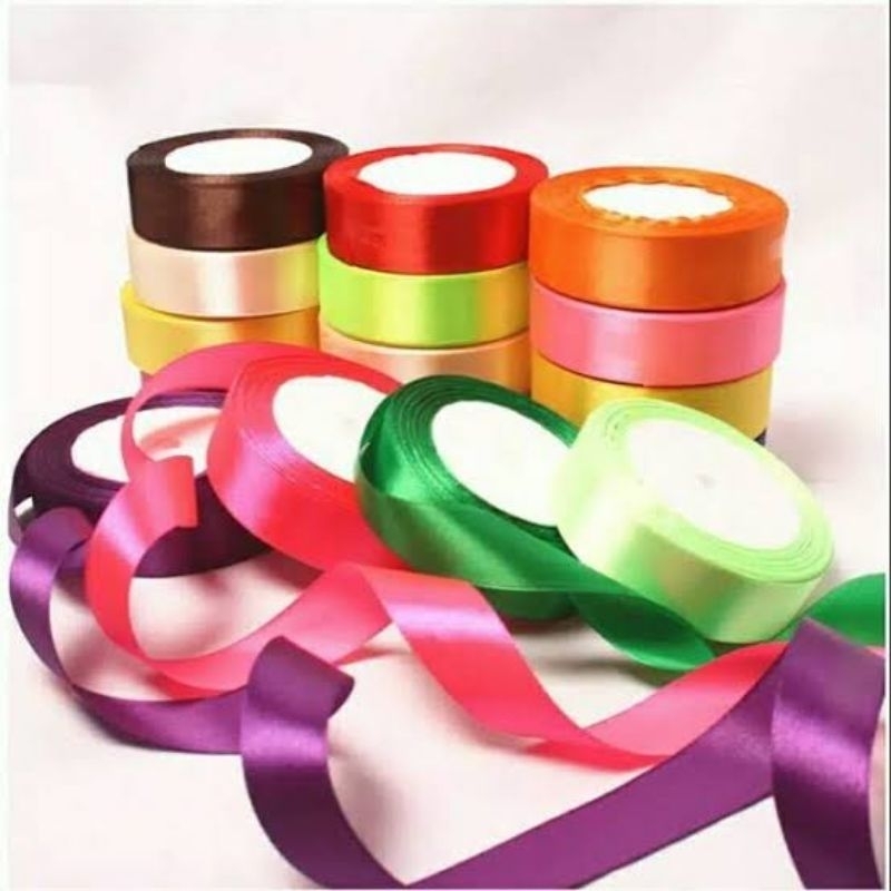 

Pita satin warna 2 cm 1pcs