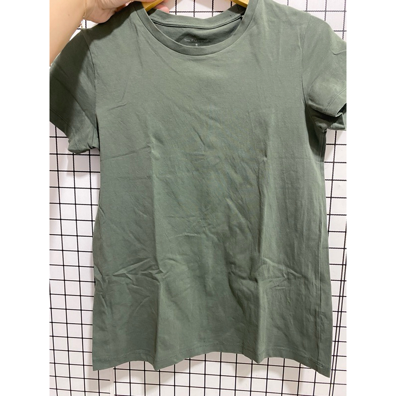 kaos the executive preloved / kaos colorbox preloved / atasan the executive