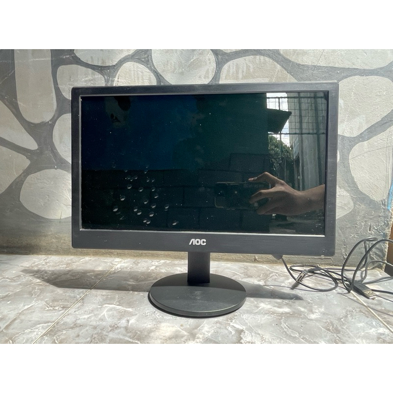 Monitor LED AOC E1670Swu 16"