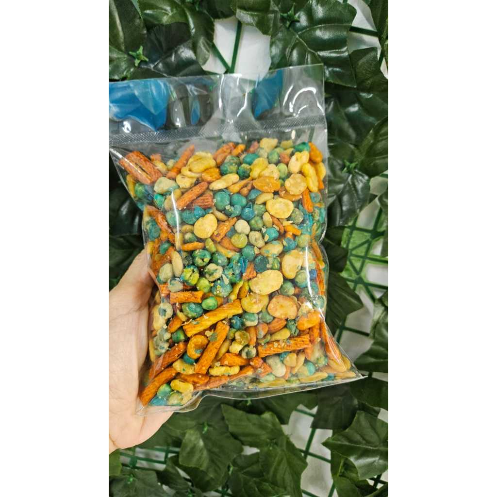 

Mix Nuts (Kacang Mix) 250 Gram