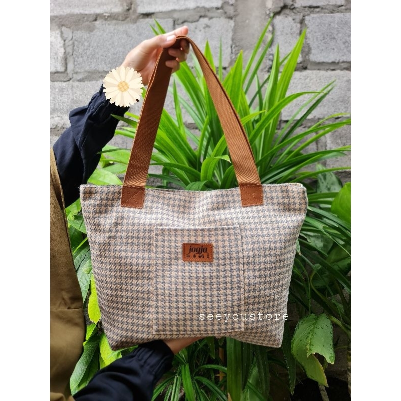 tas bahu wanita / tas oleh oleh jogja / tas khas jogja