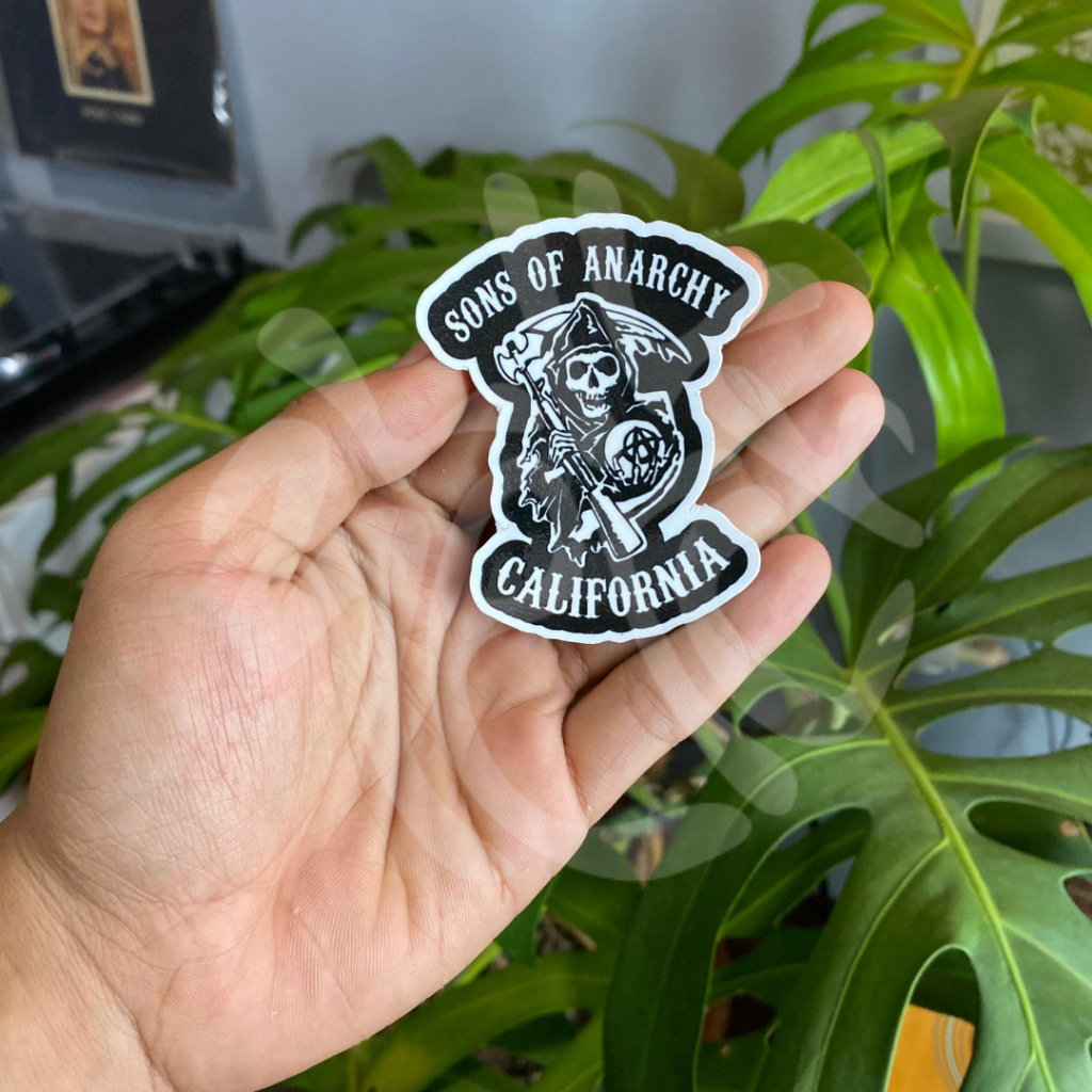 

stiker tengkorak / aesthetic sticker / sticker tumblr / aesthetic sticker / stiker hp / stiker laptop / stiker helm / stiker satuan / stiker tahan air / sticker pack