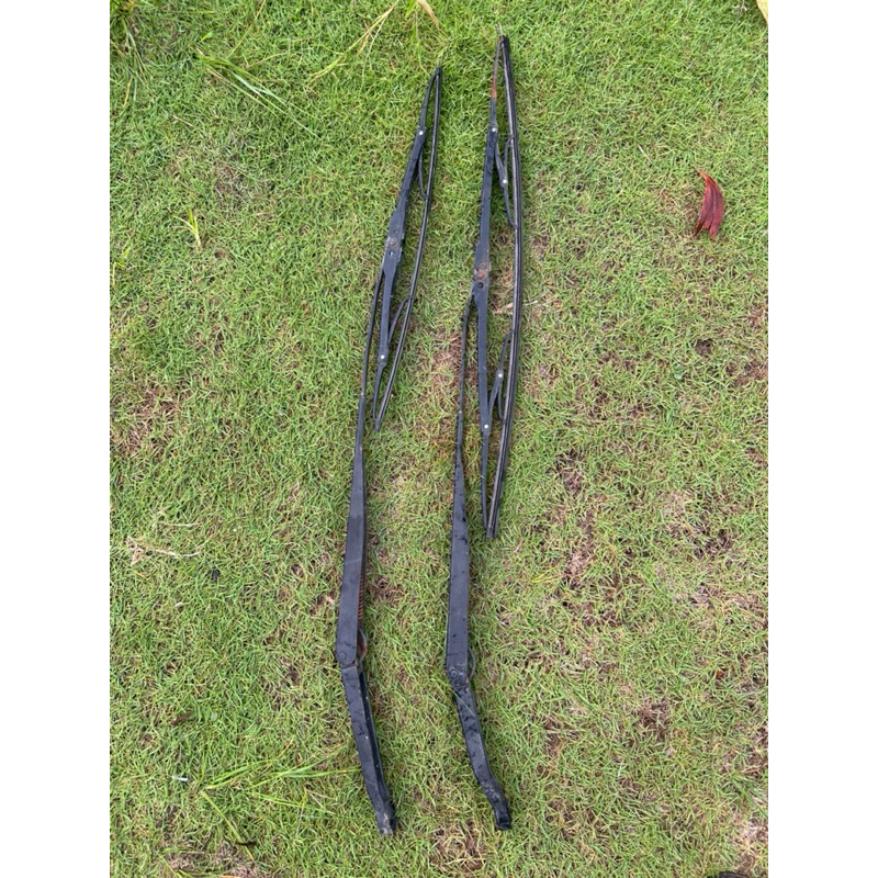 Tangkai wiper depan Crv gen2