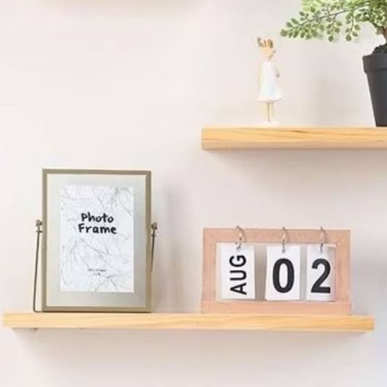 kayu rak dinding putih