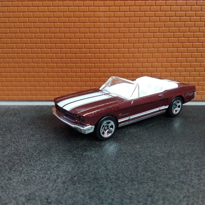 Hot Wheels 65 Mustang Convertible Loose