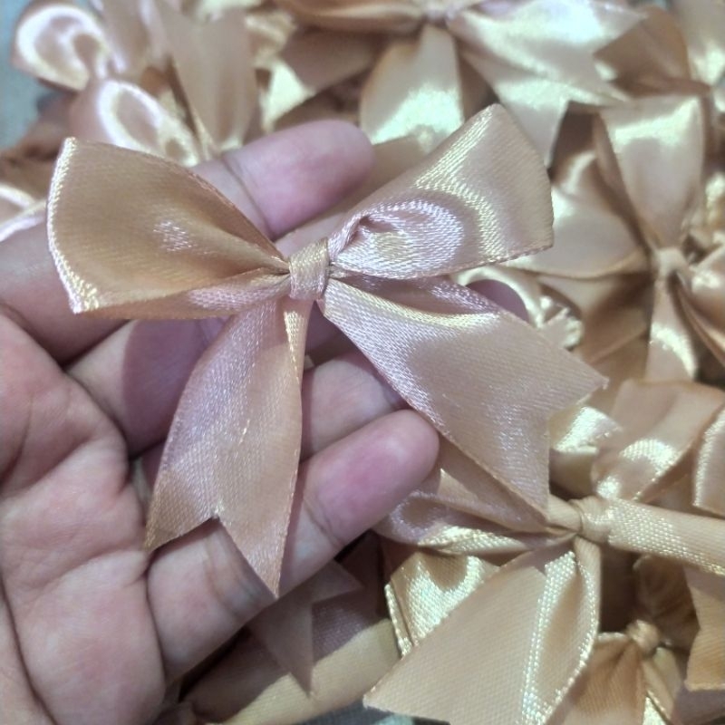 

Pita Souvenir | Pita jadi isi 50pcs | Pita satin