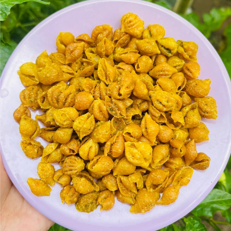 

RB 500 gr Makaroni Kerang daun jeruk Sieberem Snack Cemilan Khas Asal Kota Tasikmalaya Since 2023