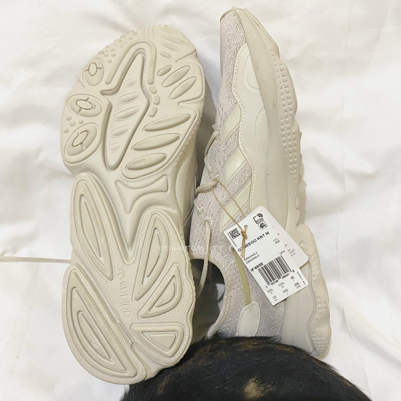 (NEW) Adidas Ozweego Knit Beige Size 48