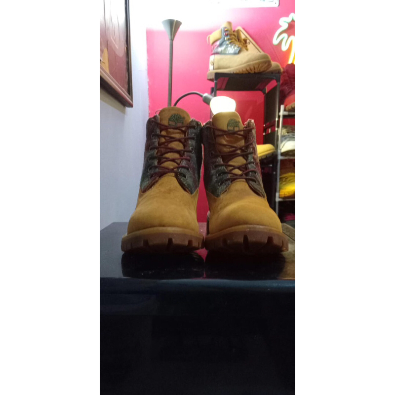 Timberland rolltop yellow icon