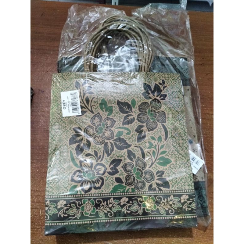 

PAPPER BAG/TAS KERTAS BATIK