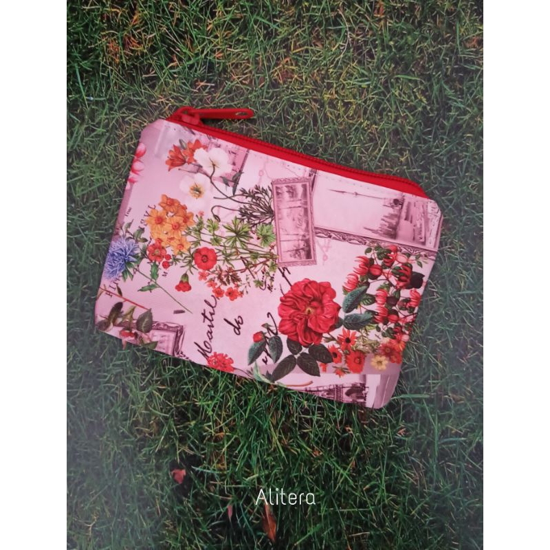 

Sweet Little Things - Gift - For Free