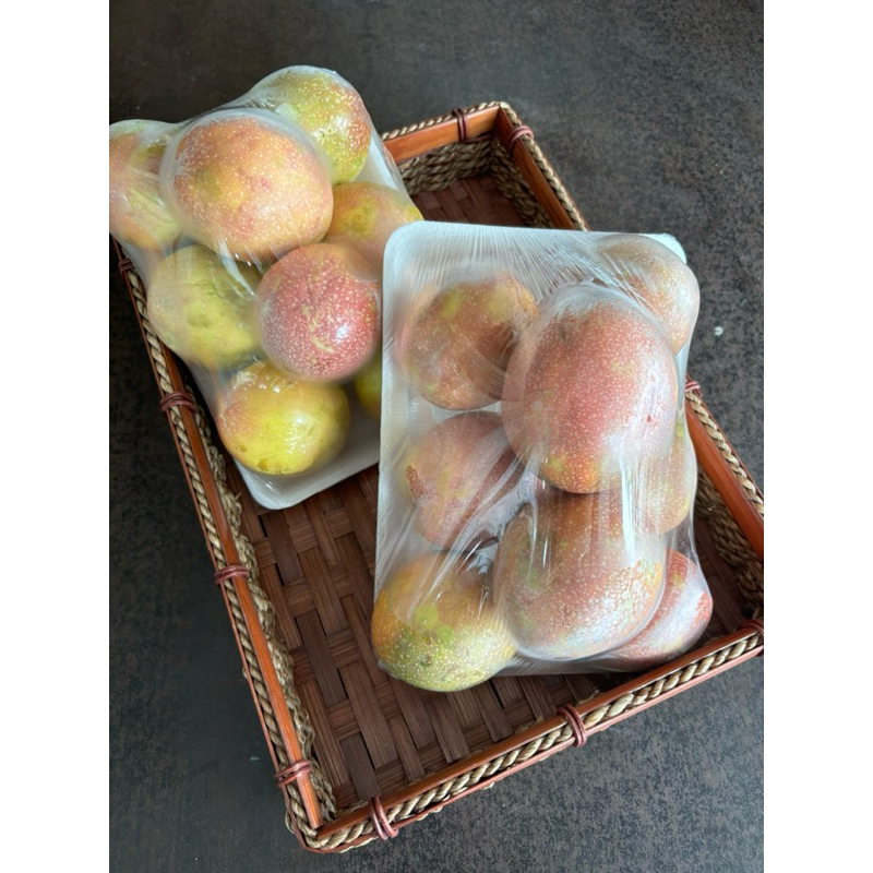 

DUTA BUAH SBY - Buah Markisa Asem Segar / pack isi 8