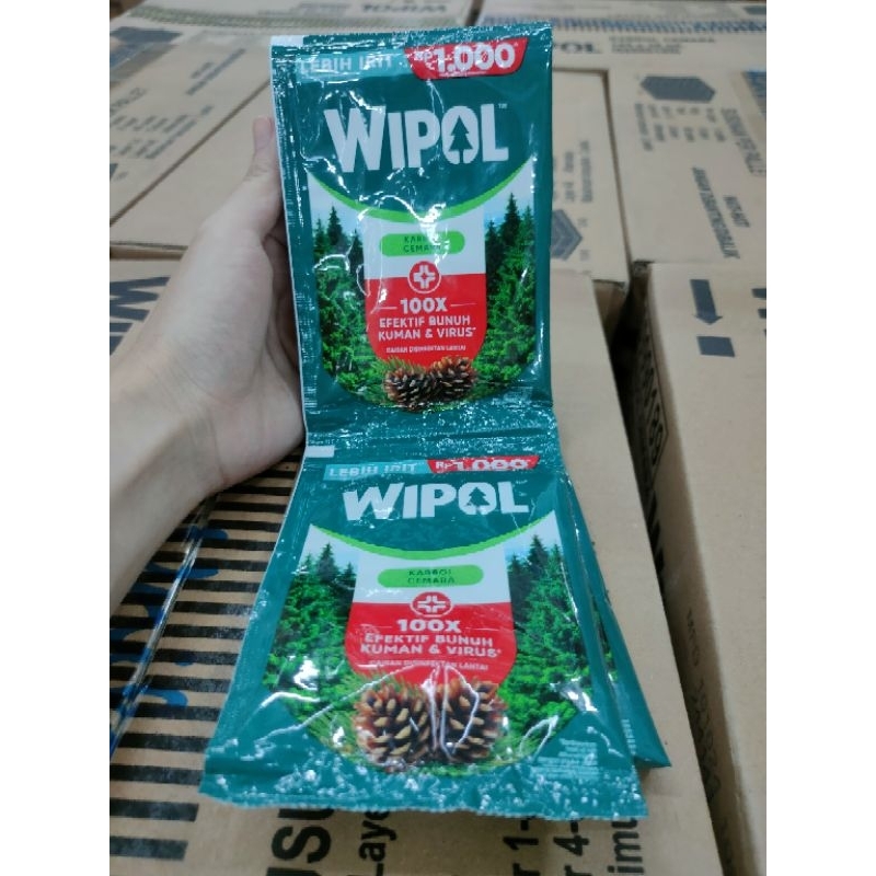 Karbol Wipol Sachet (1 Renceng)