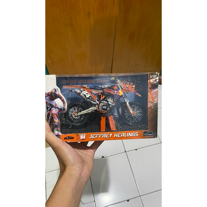 miniatur diecast ktm jeffry herlings edition 250 SX-F 2013 1/12