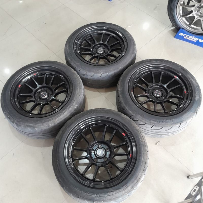 Velg Mobil Bekas Pelek Second VIPER FLOW FORMING Ring 18 Lubang + Ban semi Slick