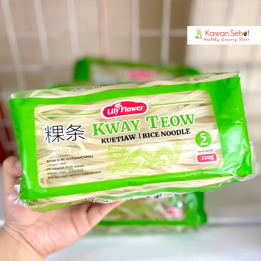 

Lily Flower Kway Teow | Kuetiaw Rice Noodle 5mm 220gr