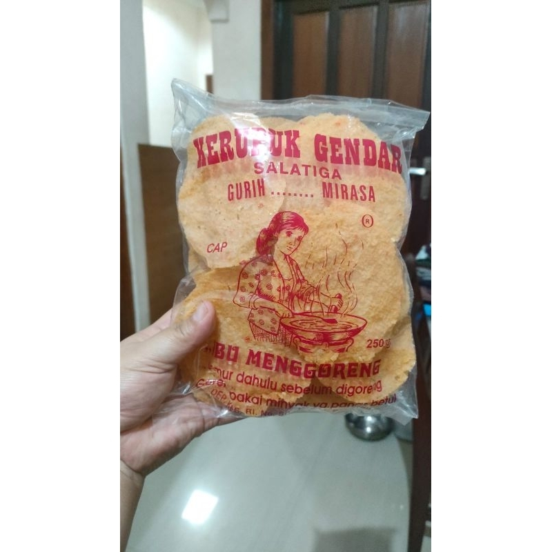 

Kerupuk Gendar Cap Ibu Menggoreng Salatiga Mirasa Pedas 250 Gram Krupuk Puli Krupuk Gendar