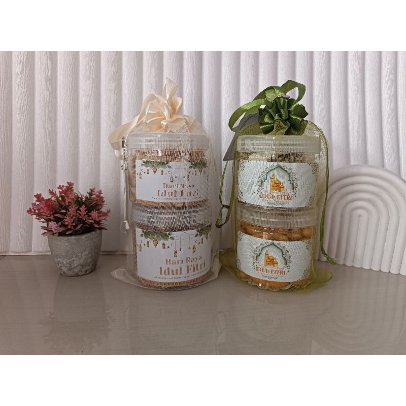 

Hampers Lebaran, Hampers Serut, Snack in Jar, Hampers snack toples