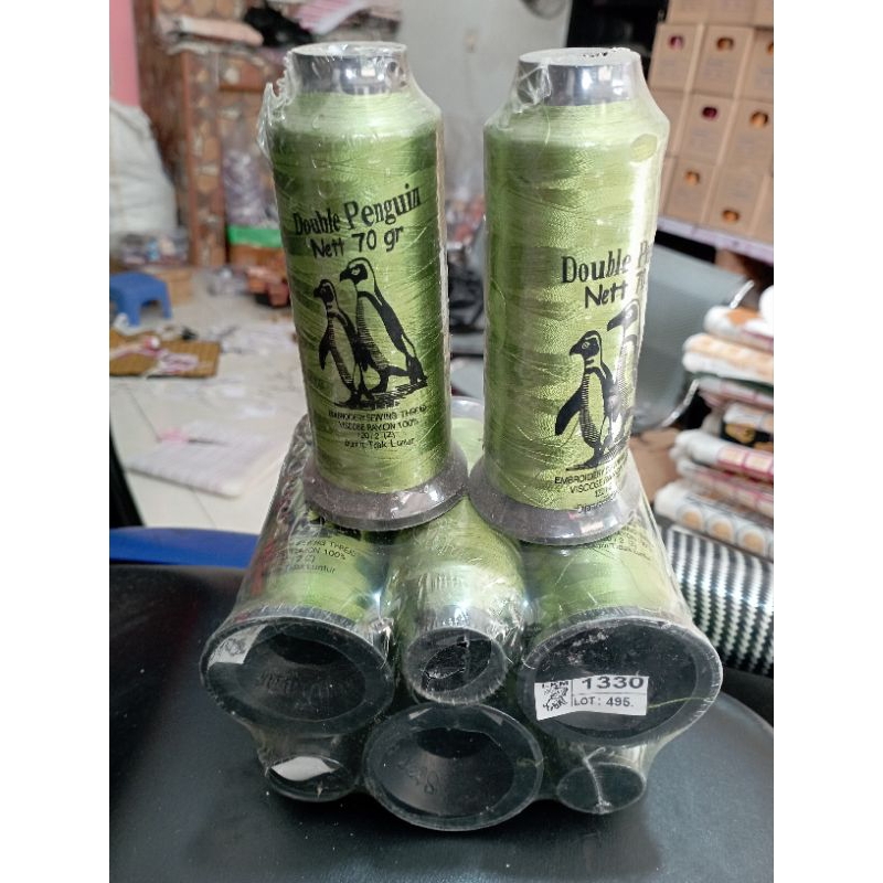 benang bordir doble pinguin ARMY kode.1330