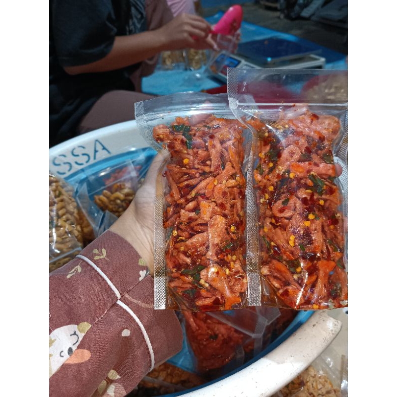 

Kerupuk ikan Pedas Kering