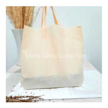 

Tas Cake Box Kue Goodie Bag spundbond uk Fleksibel / 20 / 22 / 26 cm BLACK HITAM
