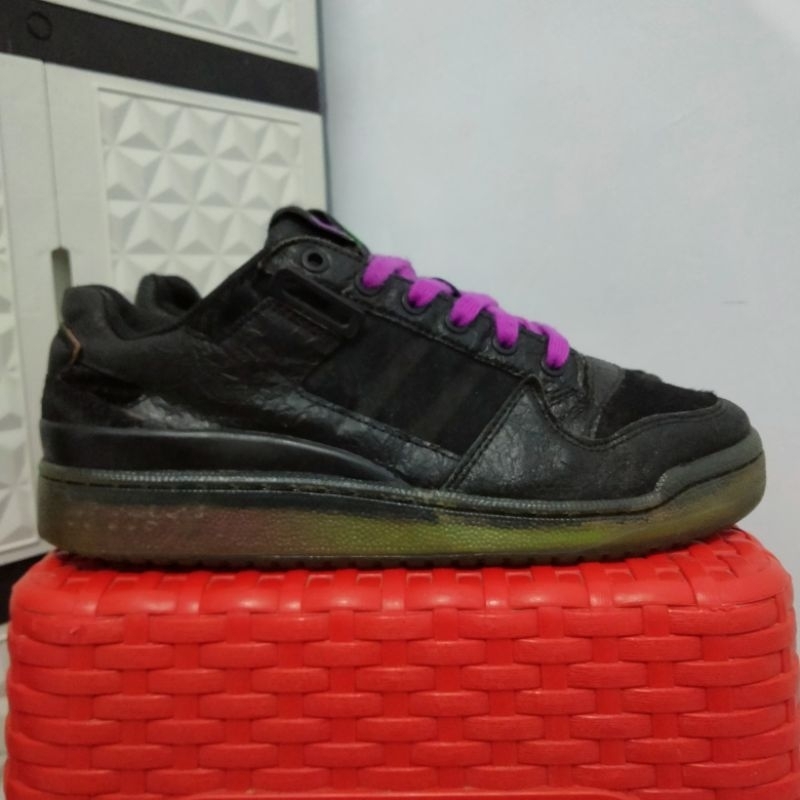 Sepatu Adidas Forum Low Dark Witch Second