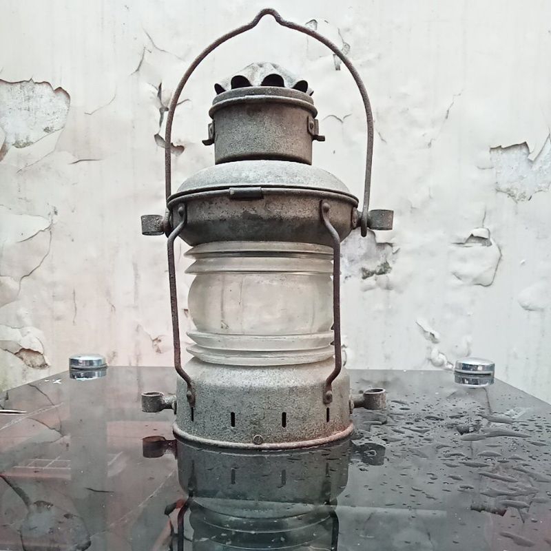 Lampu Kapal Kuno Antik Jadul