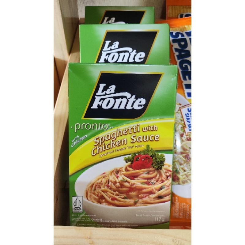

La Fonte Spaghetti with chicken sauce - Sangkek.Sayur PALEMBANG