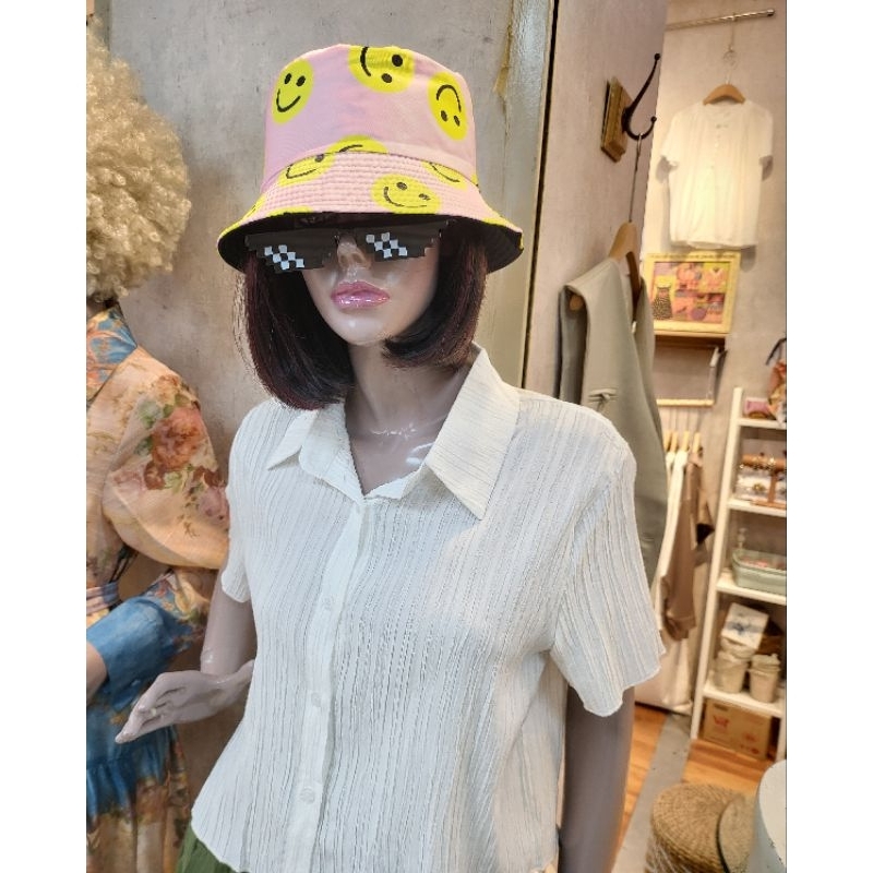 Topi Bucket Head Smile Emoji Pink