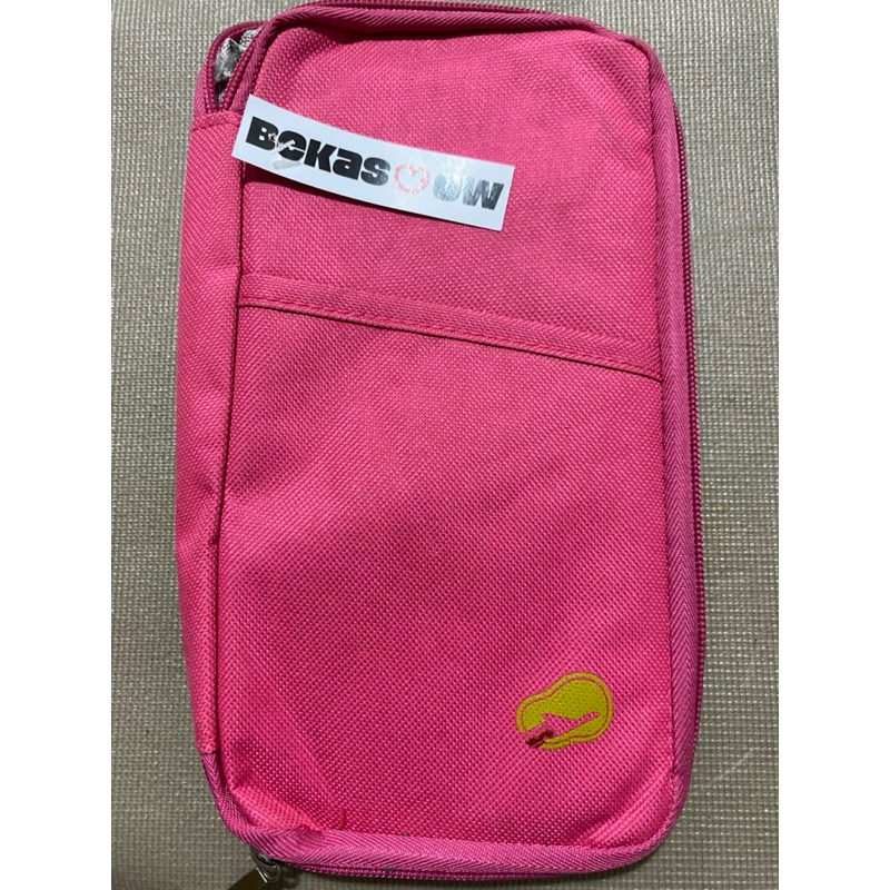 PRELOVED Passport Case