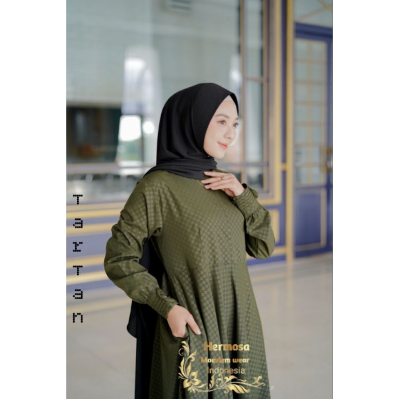 PREMIUM Hermosa ori gamis syari Tartan warna hijau botol. lebar bawah 4m umbrella