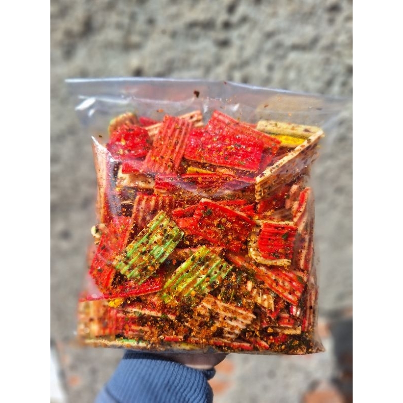 

Seblak kering Sisir Pedas daun jeruk kemasan ¼ (250g) lebih