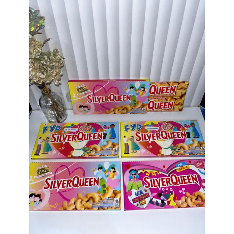 

SILVERQUEEN 55 GR | 1 BOX ISI 10 PCS