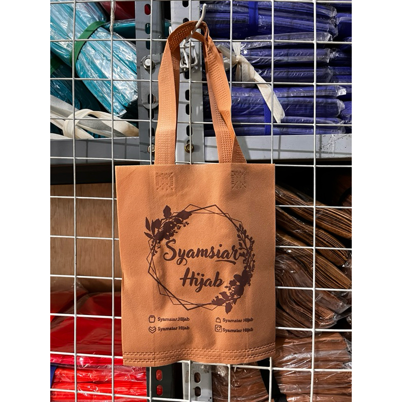 

CUSTOM SABLON SPUNBOND 20X26X8 + SABLON ( FREE DESIGN)