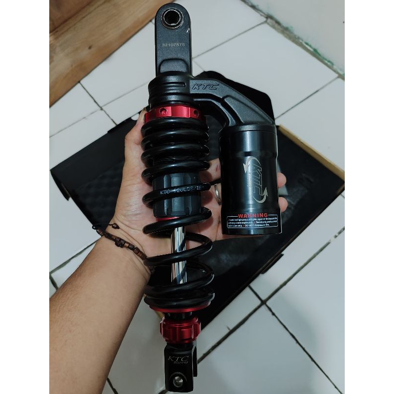 Shock Breaker Ktc Onxy Series New 2023 Second - Vario 330mm BLACK/RED Tabung atas - Vario LED OLD/LE