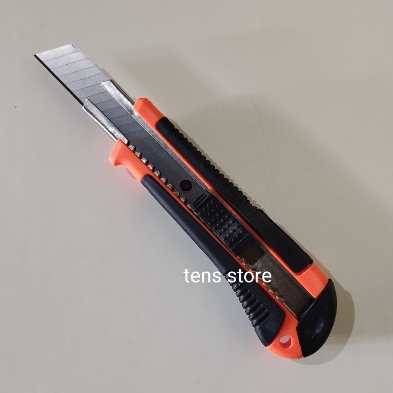 

1 Pcs Alat Potong Kertas Cutter besar L-150