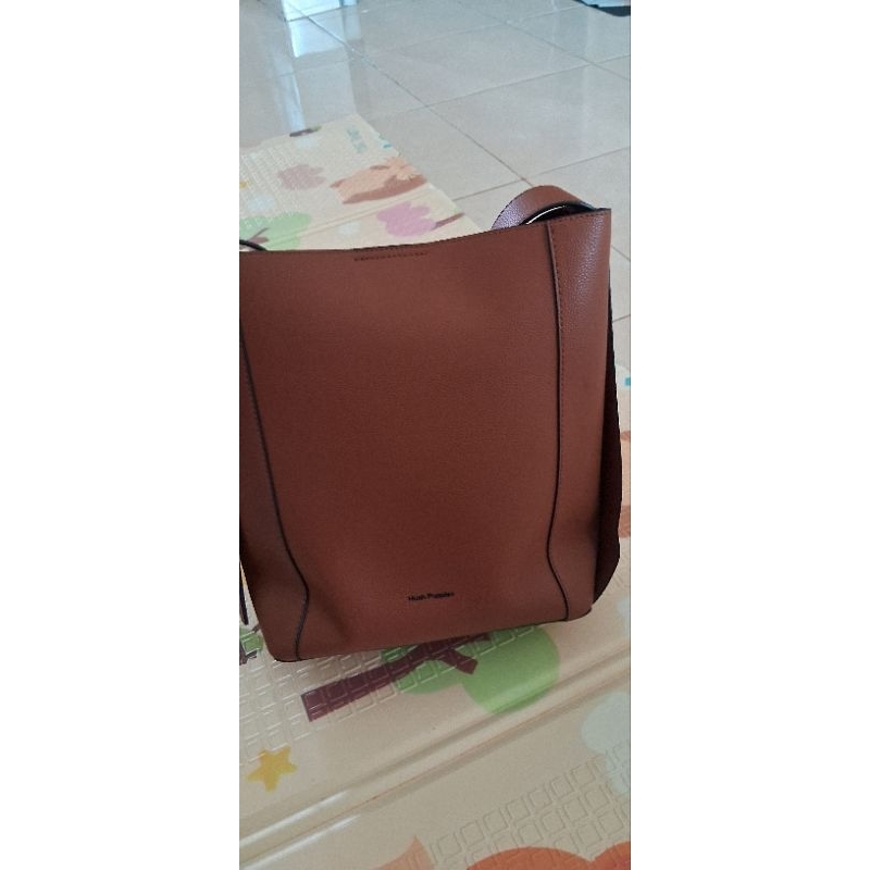 Petunia Shoulder Bag by Hush Puppies original (Preloved)