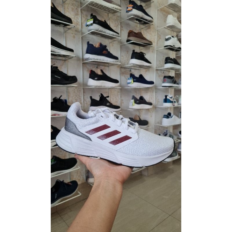 Sepatu Adidas OC