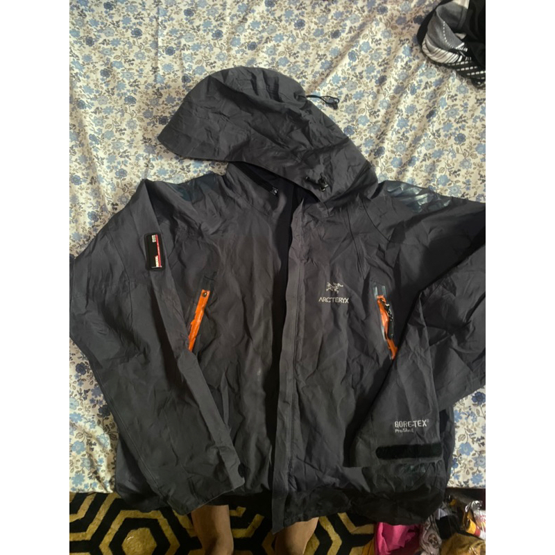 ARCTERYX JACKET RECCO size M fit L Second