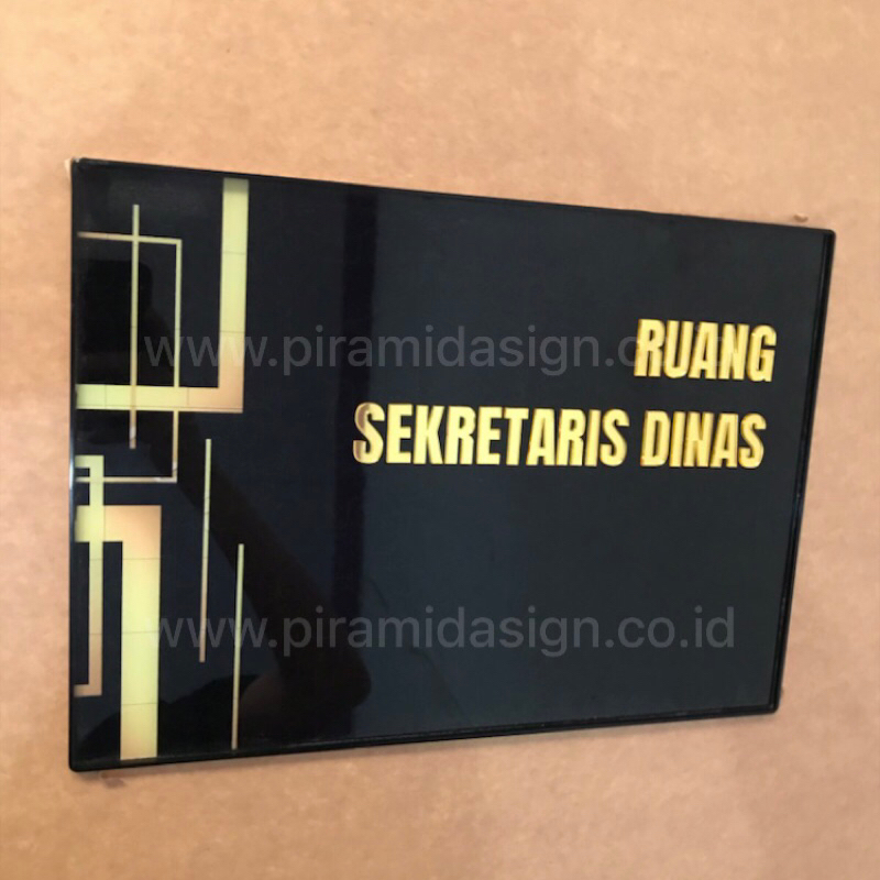 

Sign Ruang Perencanaan dan Pelaporan custom design