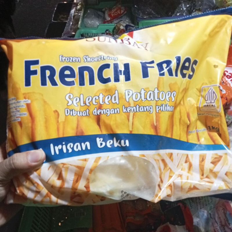 

SUNBAY kentang beku 1000g untuk menjaga kualitas produk hanya menggunakan jasa kurir instan