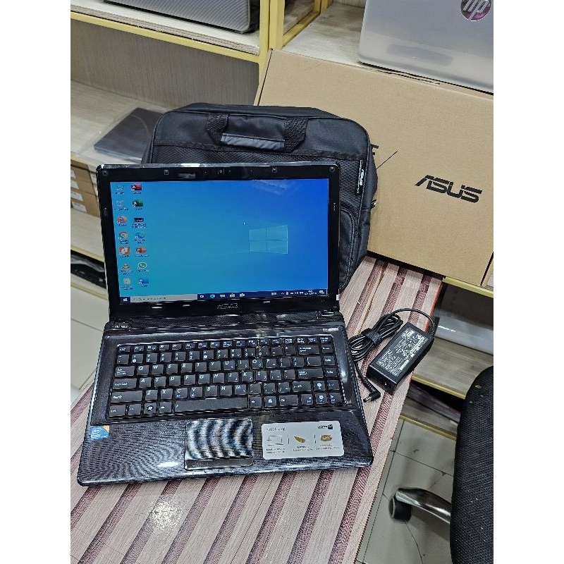 LAPTOP ASUS INTEL CORE i7 RAM 8GB SSD 500GB KONDISI MULUS SEPERTI BARU DAN NORMAL SIAP PAKAI