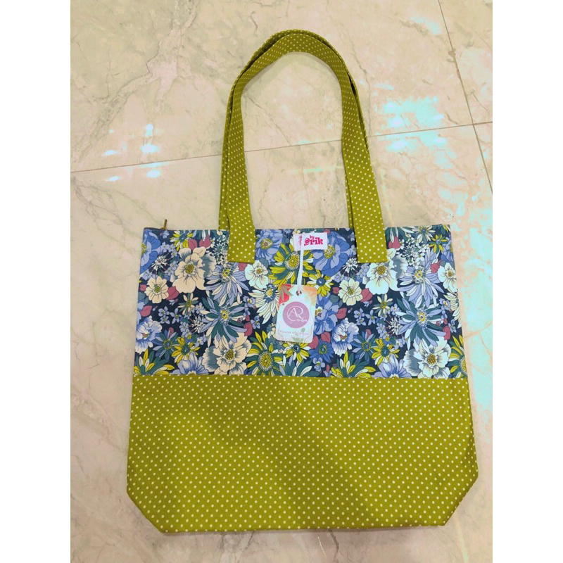 Totebag Kain Katun Flowers