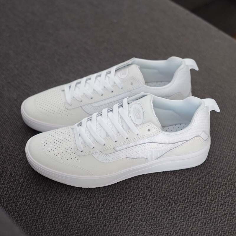 Sepatu Vans Zahba Pro Skate VR3 Leather True White 100% ORIGINAL RESMI