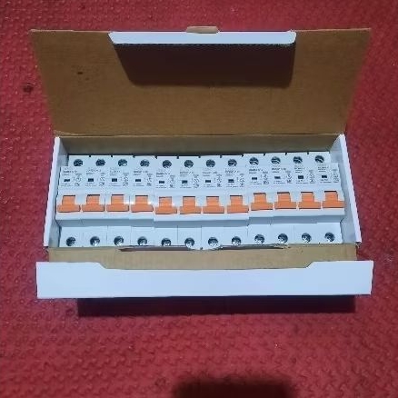 mcb 1p 10amper BOSS BCB61C10 10A