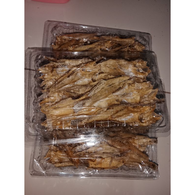 

Ikan Kertas