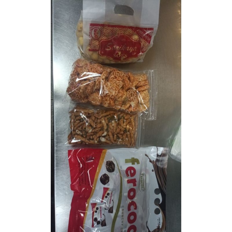 

MAKANAN RINGAN KHUSUS