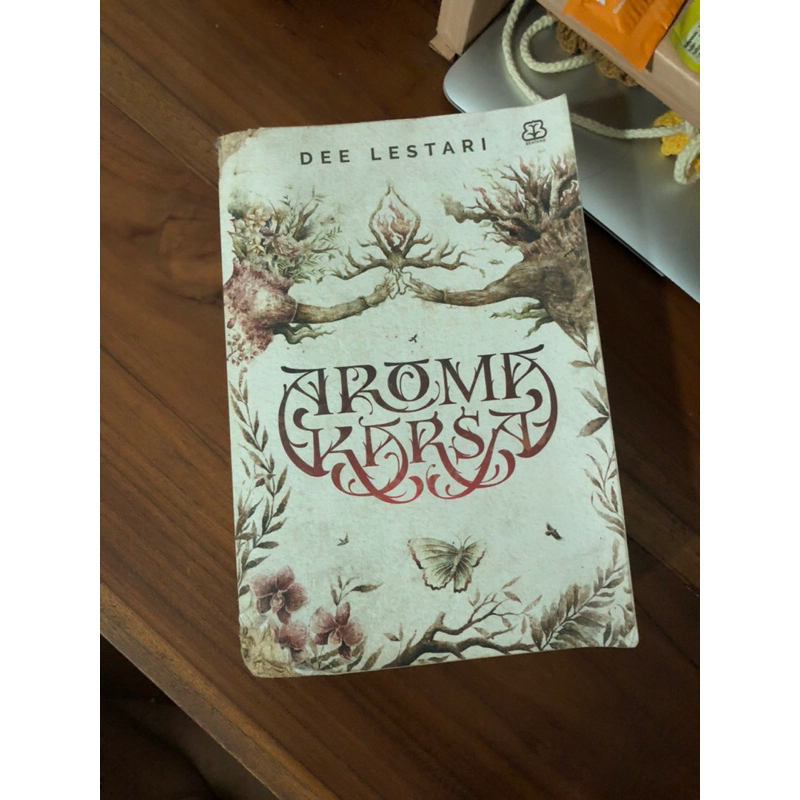 [Novel PRELOVED] Aroma Karsa