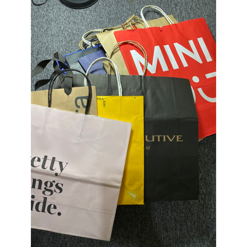 

PRELOVED-PAPERBAG GUESS KKV MINISO H&M UNIQLO ZAP